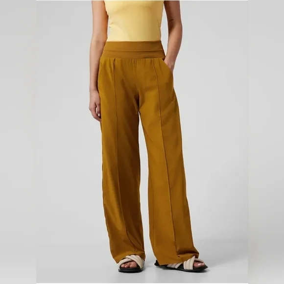 Athleta Nolita Wide Leg waistband Women's pants in Brass Yellow Size 20 #1 - Picture 2 of 14